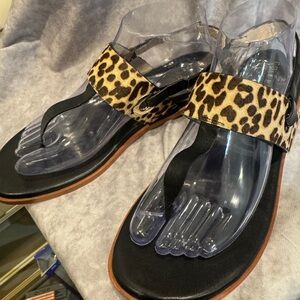 Cole Haaan Real fur Leopard Print Thong Sandals - 9.5 Nice!